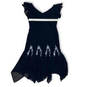 Dress Barn Embroidered Floral Black sleeveless 10